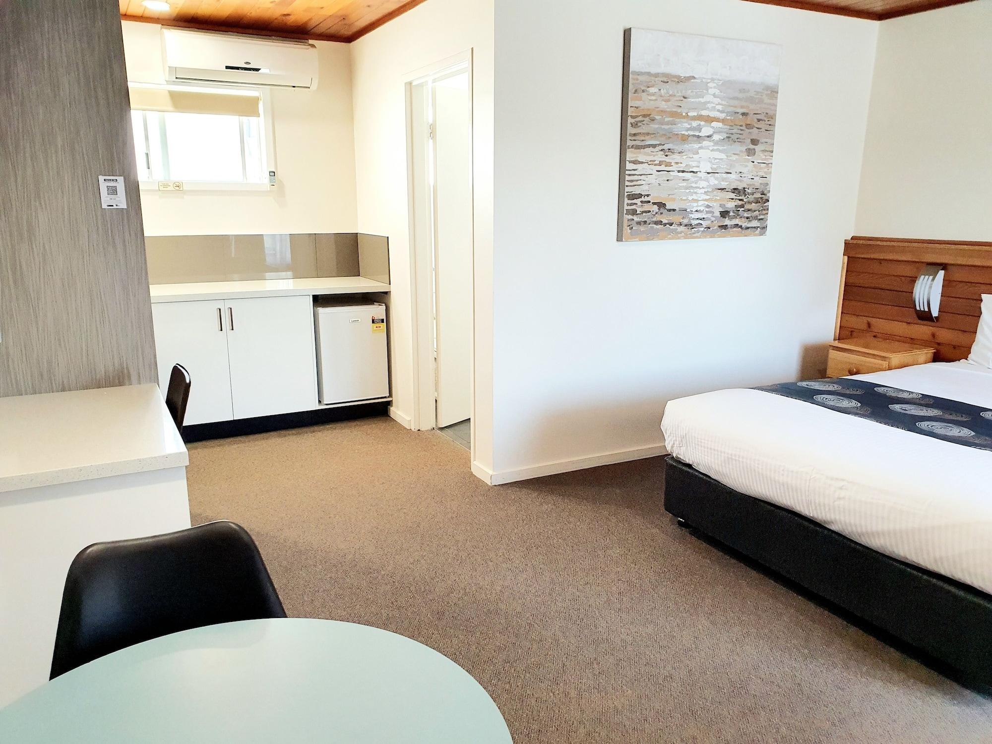 Motel Motor 4*