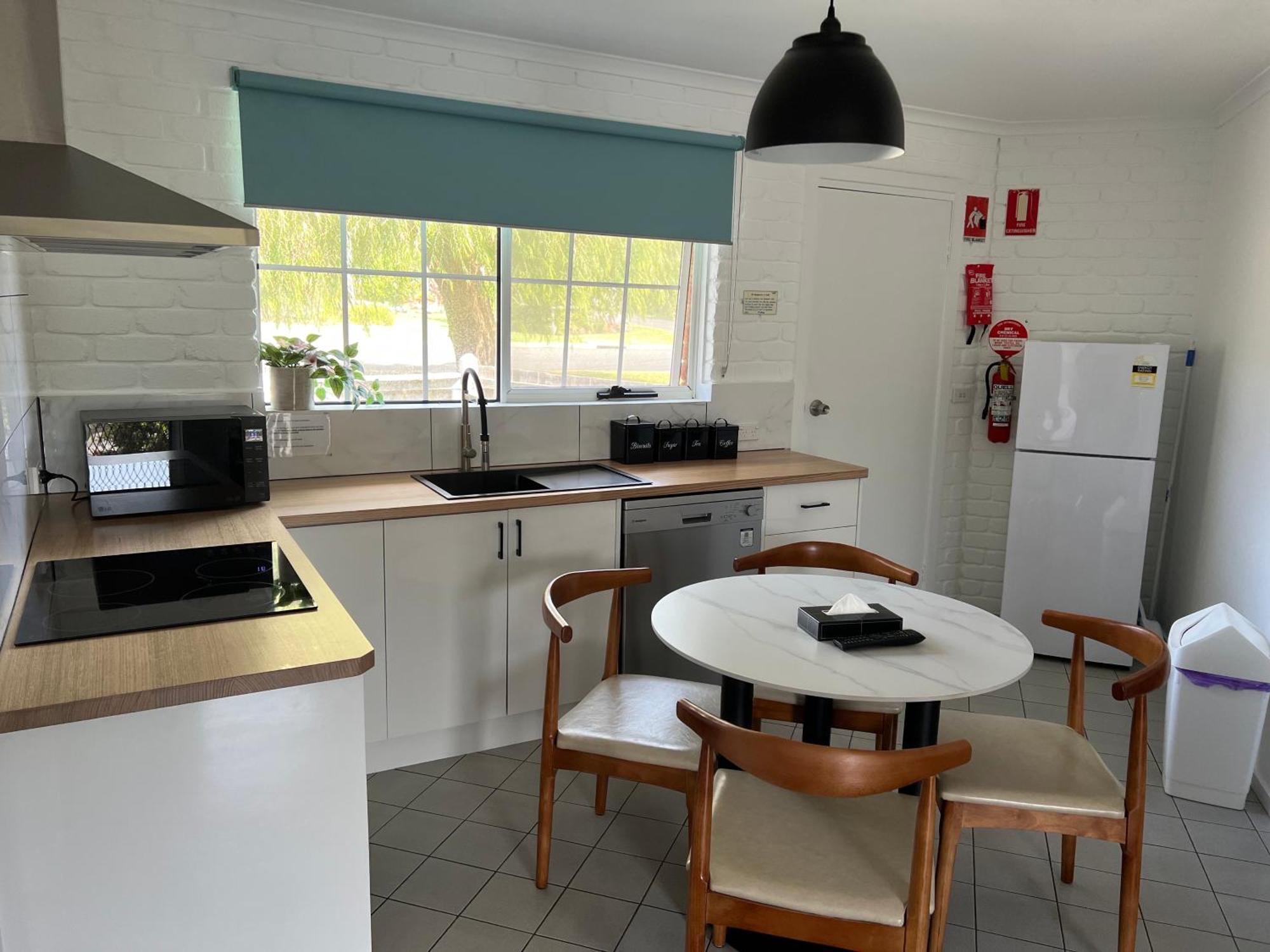 Motor 4* Port Campbell