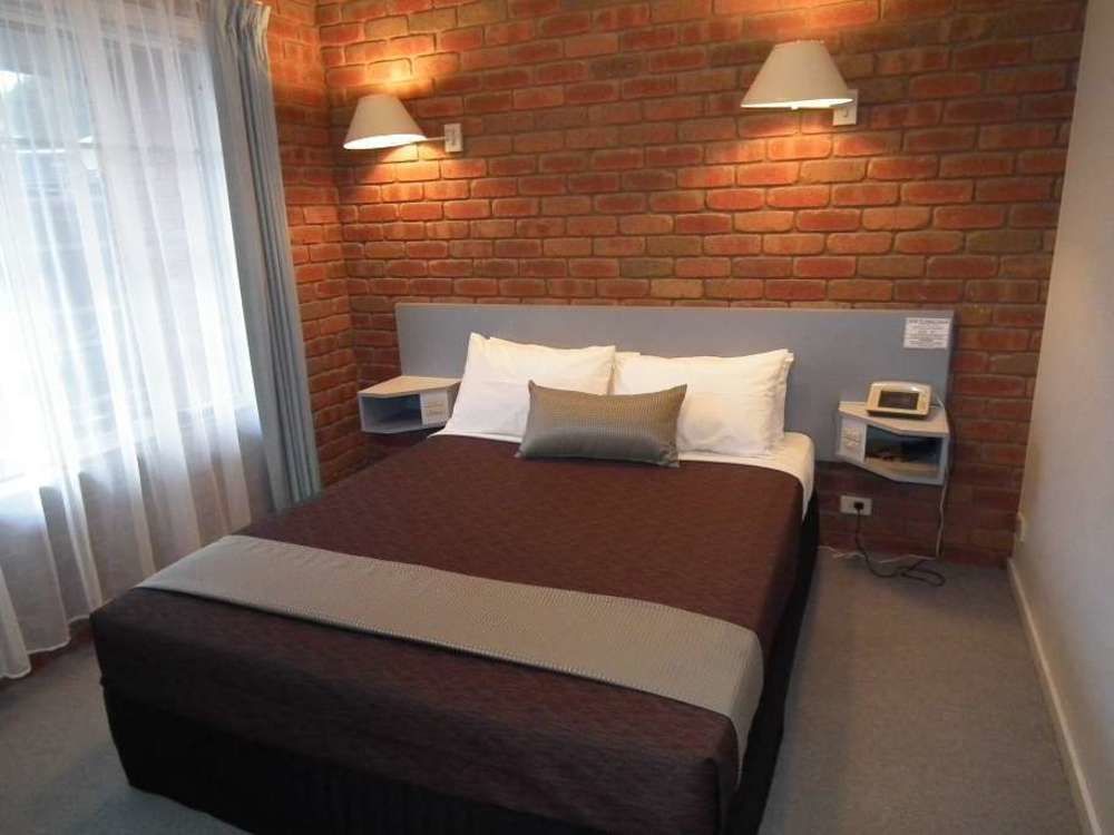 Motor 4* Port Campbell
